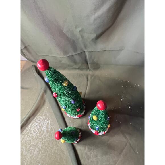 Dept 56 Peppermint Trees Set of 3 Original Snow Village #56721 EUC in Box - Picture 2 of 4